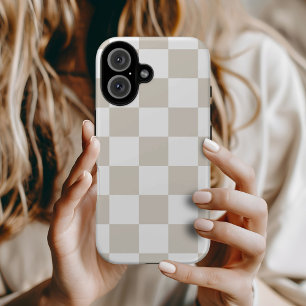 Beige Retro Check iPhone 16 Case