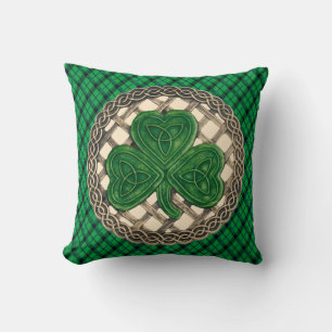 Beige Shamrock Celtic Knots On Green Plaid Cushion