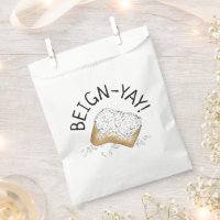 Beign-Yay! New Orleans NOLA Beignet Pastry Foodie