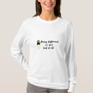 Being different Long sleeve T-Shirt