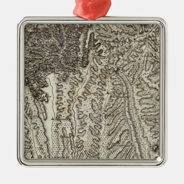 Bellegarde Metal Tree Decoration (Front)