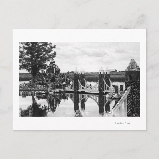 Bend, Oregon Peterson's Rock Garden Photograph Postcard (Front)