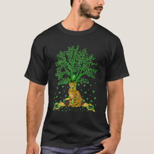 Bengal Cat Lover Shamrock Tree Bengal Cat St. Patr T-Shirt