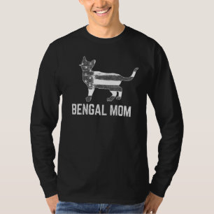 Bengal Cat Mum Vintage Retro Patriotic Fur Mama T-Shirt