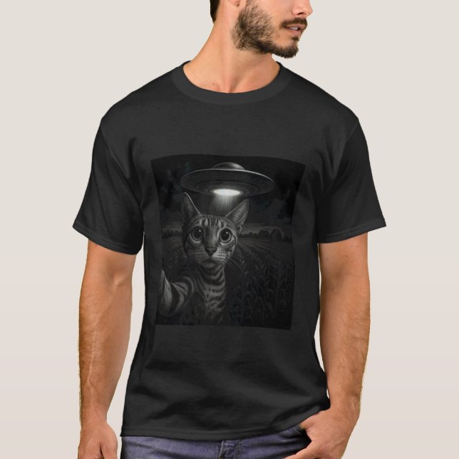 Bengal Cat Selfie with UFO T-Shirt (Front)