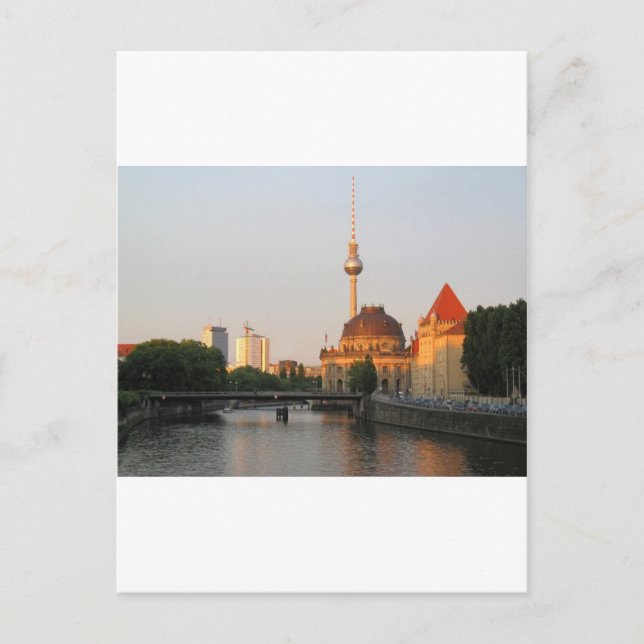 Berlin City View on river Spree Postcard (Front)