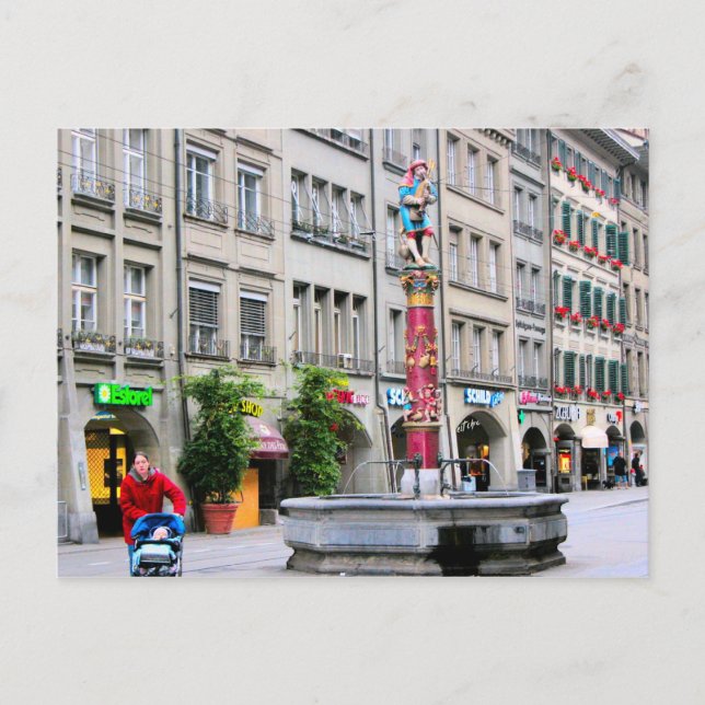 Berne old city - Mediaeval fountain Postcard (Front)