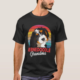 Bernedoodle Grandma Dog Mom Owner Womens  T-Shirt