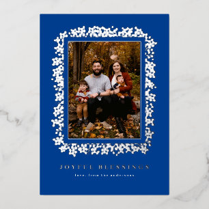 BERRIES IN FOIL FORMING FRAME OF PHOTOCARD