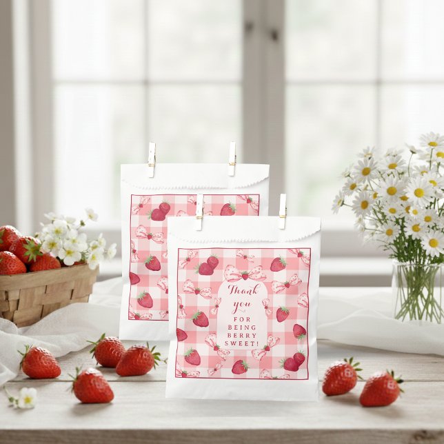Berry First Birthday Strawberry Red Gingham Bows Favour Bags (Berry First Birthday Strawberry Red Gingham Bows Favor Bag)