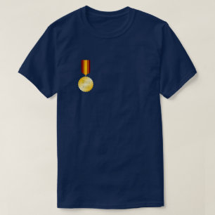 Best Dad Medal Brooch Father’s Day T-Shirt