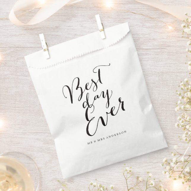 Best Day Ever Script Chic Calligraphy Name Wedding Favour Bags (Clipped)