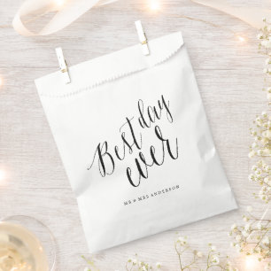 Best Day Ever Script Chic Calligraphy Name Wedding Favour Bags