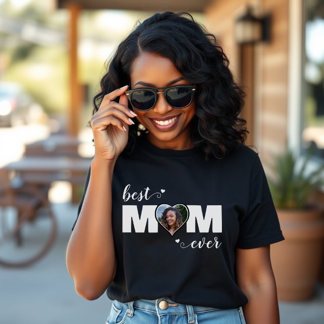 Best Mom Ever Heart Photo Mother's Day T-Shirt (Best Mom Ever Heart Photo Mother's Day T-Shirt
)
