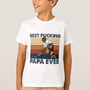 Best Pucking Papa Ever Funny Hockey Dad Saying T-Shirt