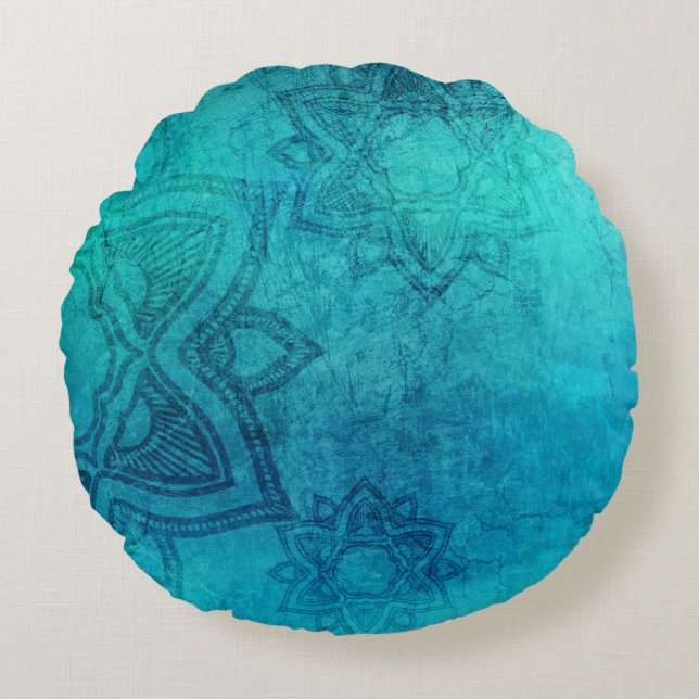 Best Round Throw Pillow (16") (Front)
