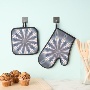 Best Solid Colour Silver Quilted Heat Protection Oven Mitt & Pot Holder Set