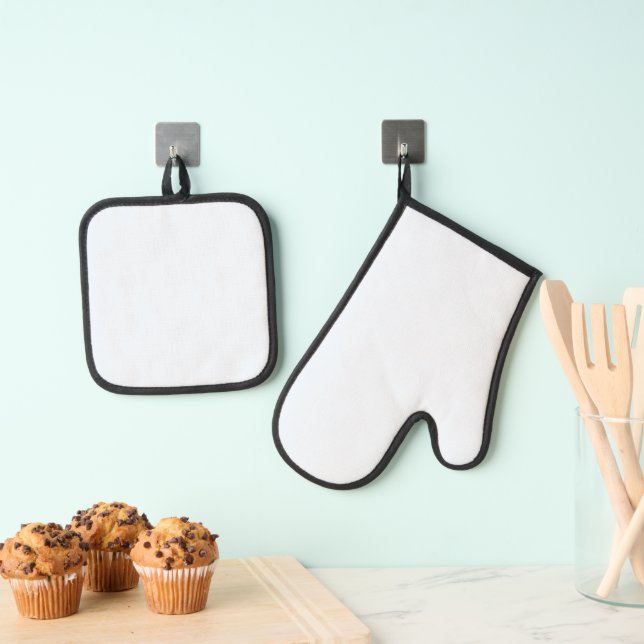 Best Solid Colour Silver Quilted Heat Protection  Oven Mitt & Pot Holder Set (Insitu(Hanging))
