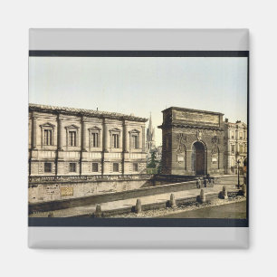 Beyron (i.e., Peyrou) Gate, Montpelier, France vin Magnet