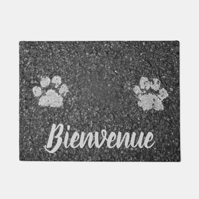 Bienvenue Asphalt Look with Paw Prints Doormat (Front)
