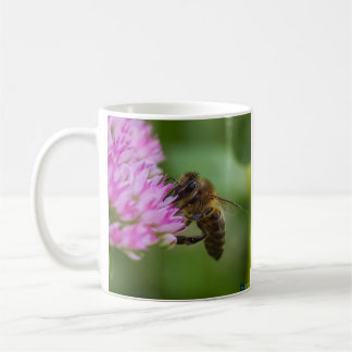 Big bee on a mug