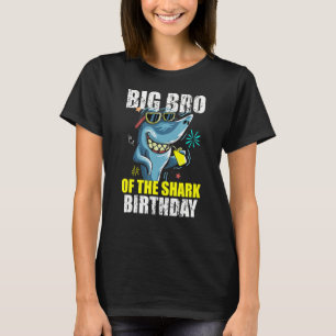 Big Bro Of The Shark Birthday Brother T-Shirt