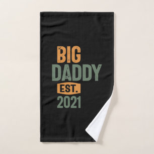 Big Daddy Est 2021   Father Grandpa Gift Hand Towel