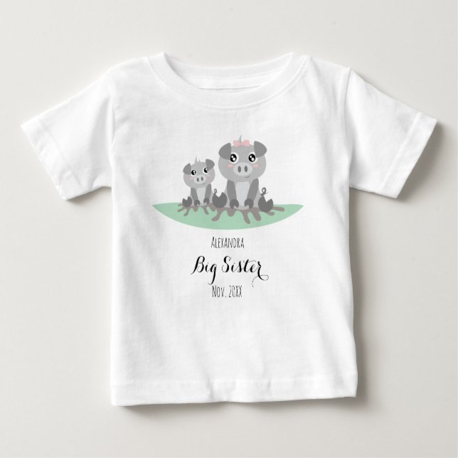 Big sister announcement cute animals baby T-Shirt (Front)