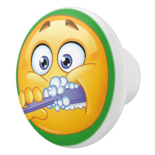 Big Smile Brushing Teeth Drawer Knob - SRF
