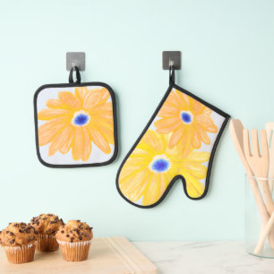 Big Warm Yellow Asters Oven Mitt & Pot Holder Set