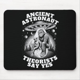 Bigfoot Alien And Ufo I Ancient Astronaut Theorist Mouse Pad