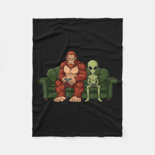 Bigfoot Alien Video Games Gaming Sasquatch Ufo Men Fleece Blanket