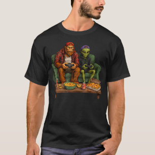 Bigfoot Alien Video Games Men Boys Gaming T-Shirt