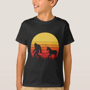 Bigfoot and Unicorn in one Retro Design T-Shirt