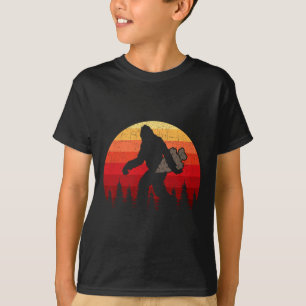 Bigfoot Arrowhead Hunting Indian Arrowhead Collect T-Shirt