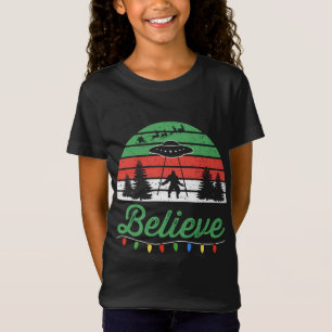 Bigfoot Believe UFO Aliens Santa Claus Reindeer Ch T-Shirt