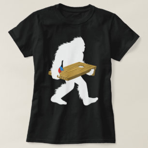 Bigfoot Cornhole Cornholing Sack Toss Sasquatch T-Shirt
