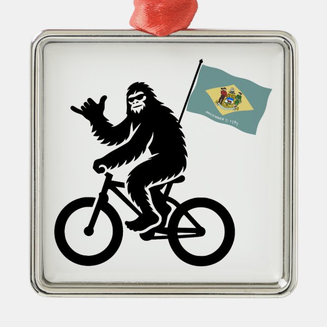 Bigfoot Cycling Delaware Flag Metal Tree Decoration (Front)