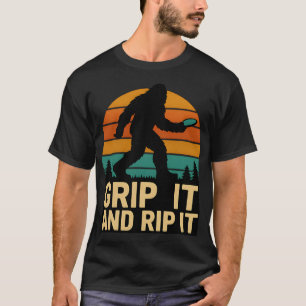 Bigfoot Disc Golf Retro Vintage Grip And Rip Throw T-Shirt