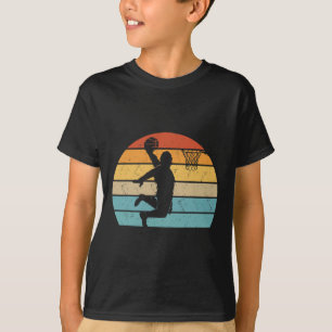 Bigfoot Dunking A Sketll Sasquatch Design T-Shirt