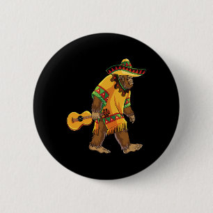 Bigfoot El Squatcho Cinco De Mayo Mexican Poncho S 6 Cm Round Badge