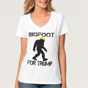 Bigfoot For Trump 2024 Elections T-Shirt