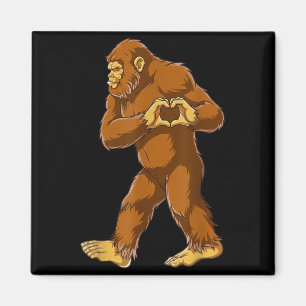 Bigfoot Heart Hands Funny Sasquatch Lover Valentin Magnet