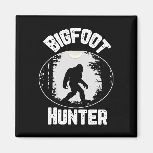 Bigfoot Hunter Sasquatch Funny Humour  Magnet