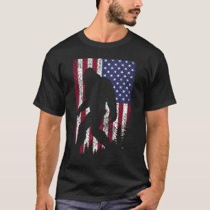 Bigfoot I Believe Sasquatch American USA Flag T-Shirt
