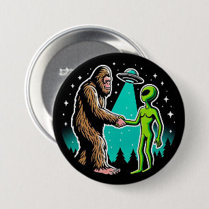 Bigfoot Meets Alien 7.5 Cm Round Badge
