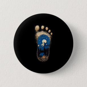 Bigfoot paw print camping mountain sasquatch 6 cm round badge