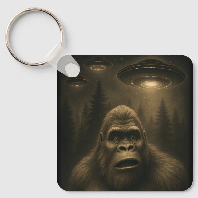 Bigfoot Sasquatch Alien UFO Funny Key Ring (Front)