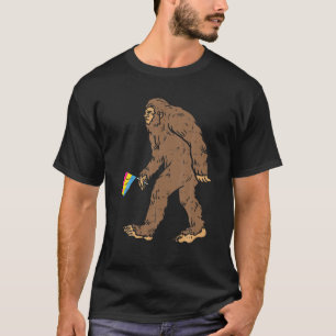 Bigfoot Sasquatch Pansexual Flag Funny Pan Pride L T-Shirt