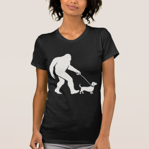 Bigfoot Walking Dachshund Funny Wiener Dog Dad T-Shirt